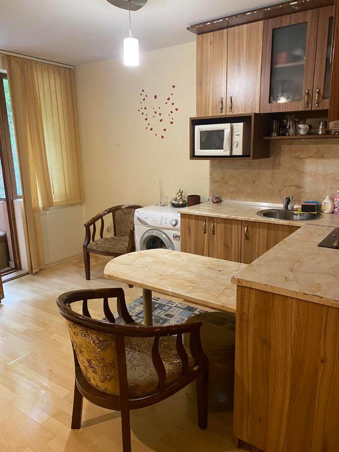 Апартамент Столетов Varna Exterior foto